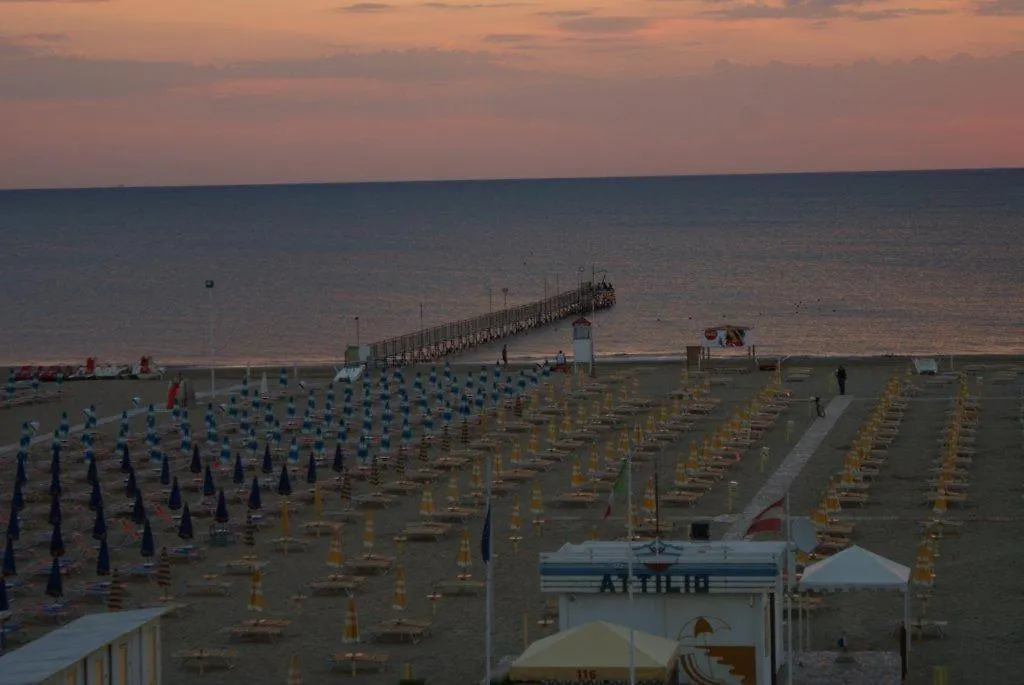 Hotel Nelson Rimini 3*,  Italien
